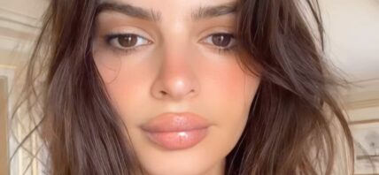 Emily Ratajkowski close up