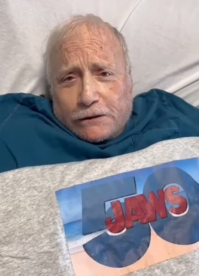 Richard Dreyfuss in bed