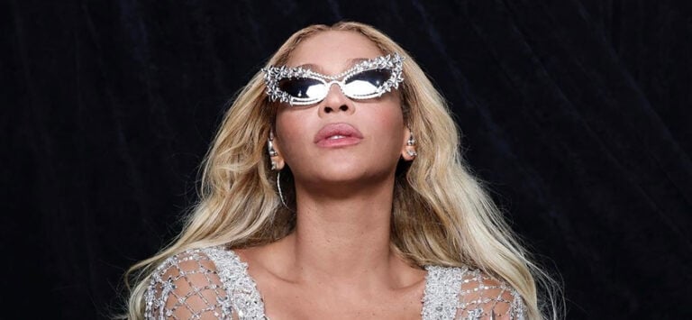 Beyoncé stuns in glittering ensemble by Brazilian brand PatBo during Renaissance tour.