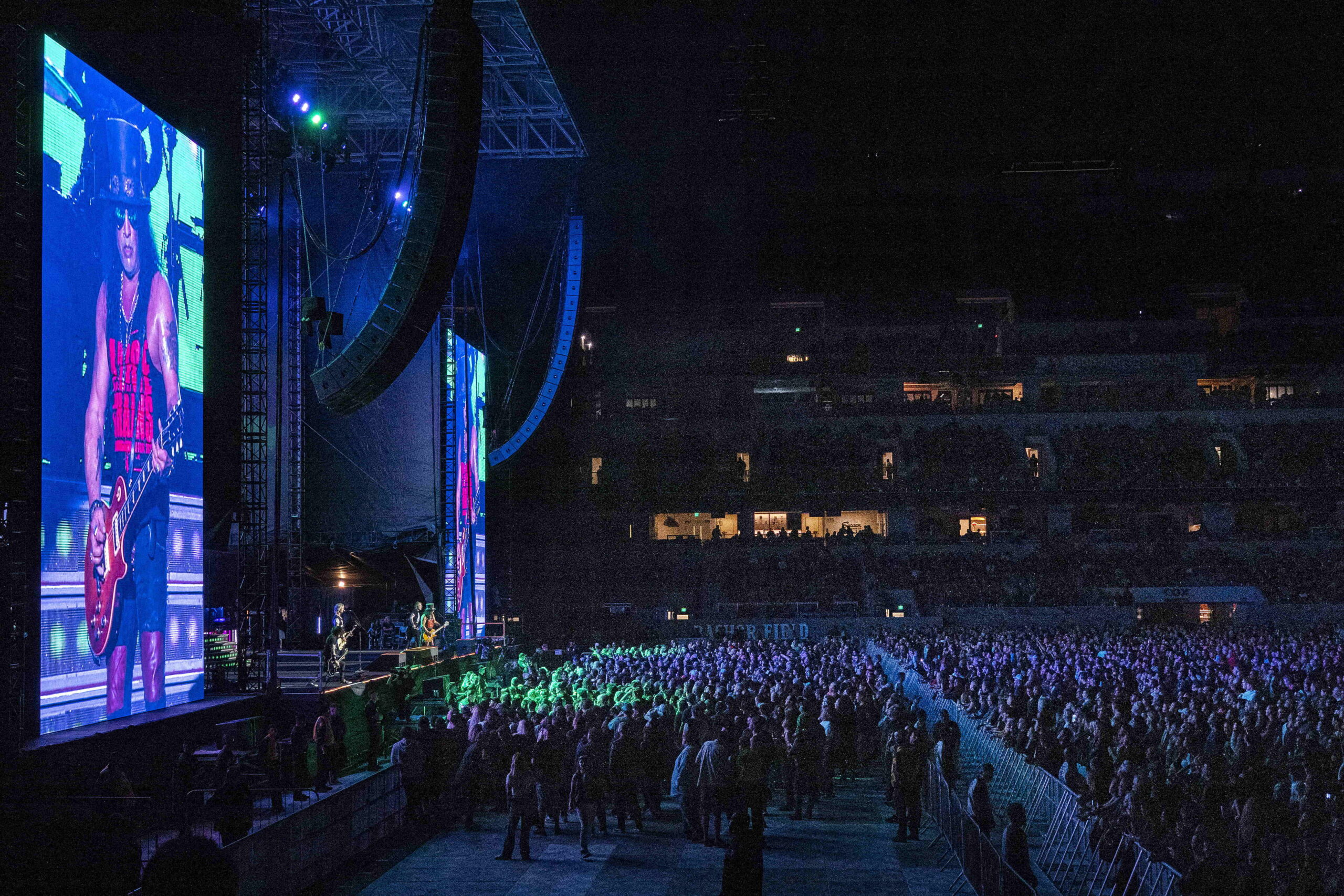 Guns N' Roses Concert