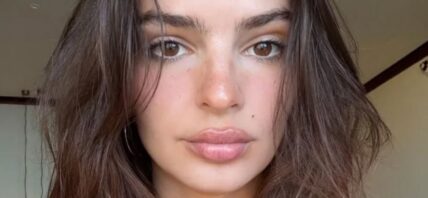 Emily Ratajkowski close up
