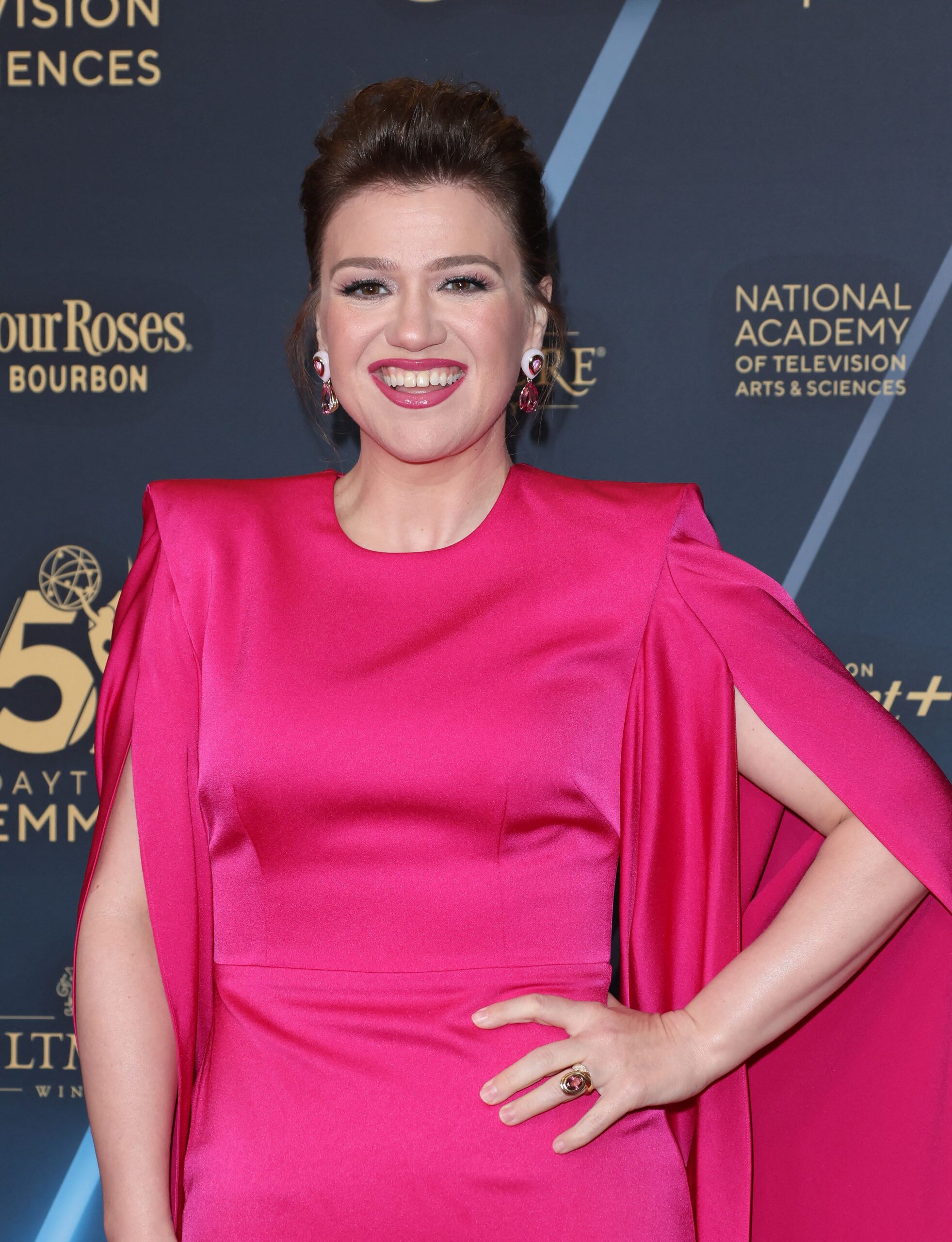Kelly Clarkson attends the 51st Daytime Emmy Awards