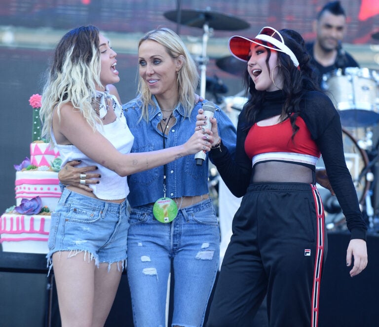Noah Cyrus, Miley Cyrus, and Tish Cyrus at 102.7 KIIS Fm Wango Tango