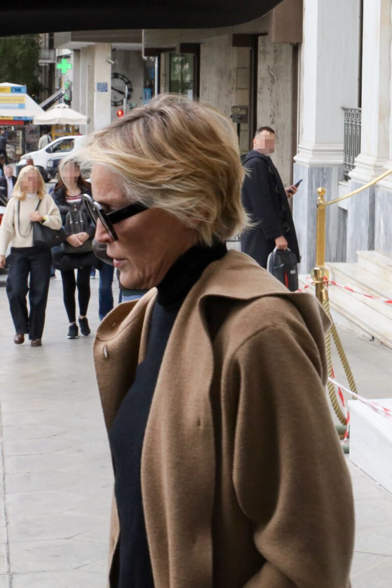 Sharon Stone leaving her Hotel Grande Bretagne, Athens