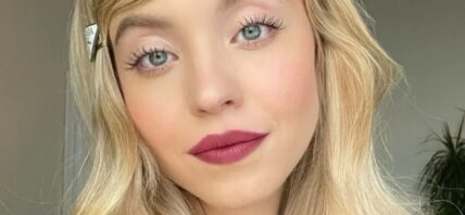 Sydney Sweeney close up