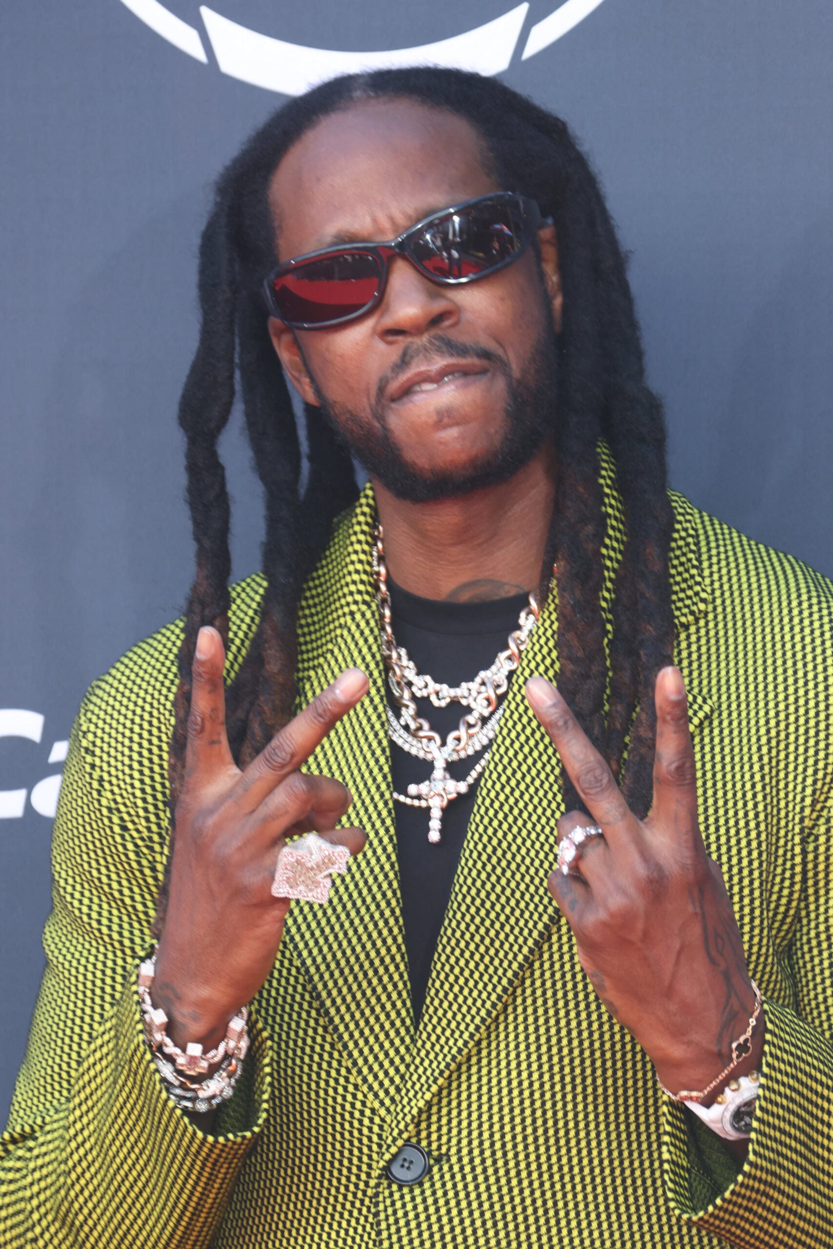 2 Chainz Promises Raw Confessions In New Spiritual Memoir