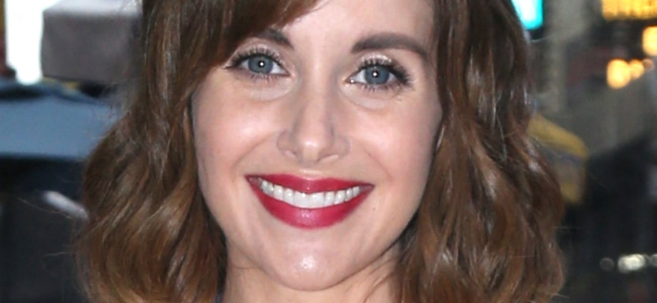 Alison Brie ‘Unbelievably Hot’ Jogging In String Bikini With Wet Hair