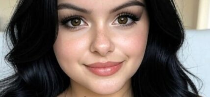 Ariel Winter close up
