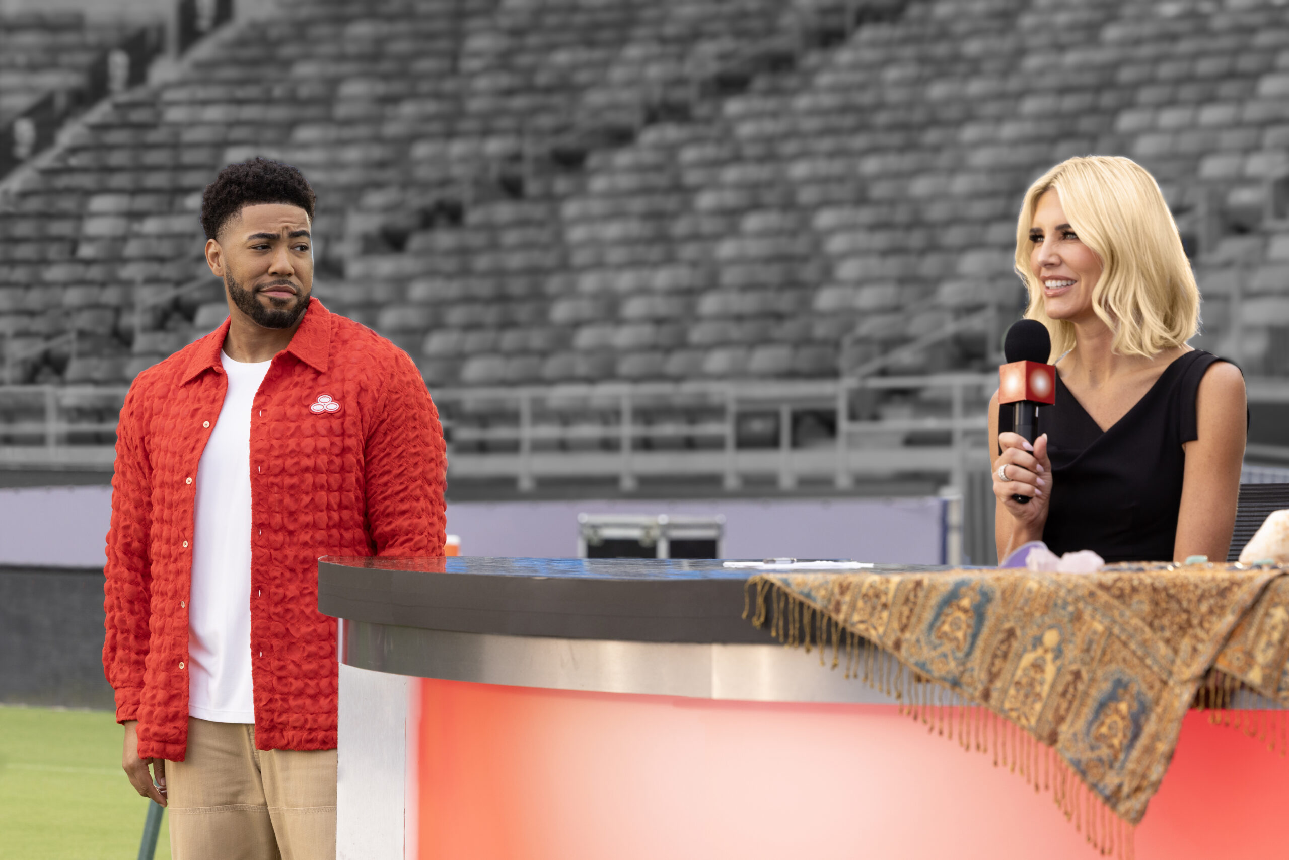 Charissa Thompson joins Jake from State Farm on set for the new “Bold Predictions” commercial with State Farm and Amazon Prime Video Thursday Night Football. 