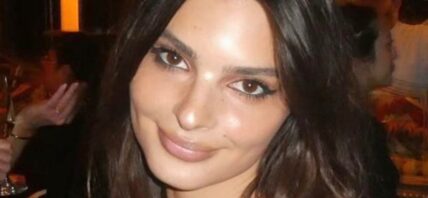 Emily Ratajkowski close up