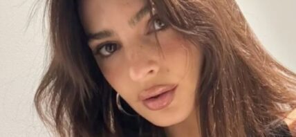 Emily Ratajkowski close up