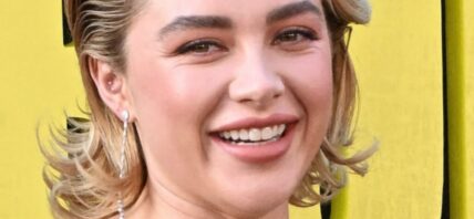 Florence Pugh close up
