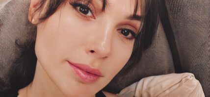 Gal Gadot close up