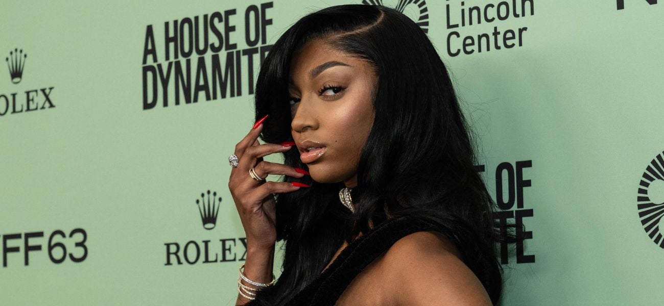 Angel Reese fica de queixo caído em Sizzling VS Shoot