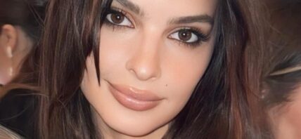 Emily Ratajkowski close up