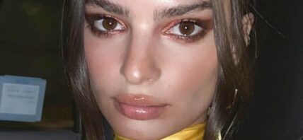 Emily Ratajkowski close up