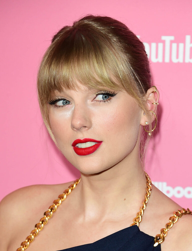 Taylor Swift at Billboard Women In Music 2019