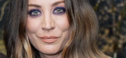 Kaley Cuoco close up