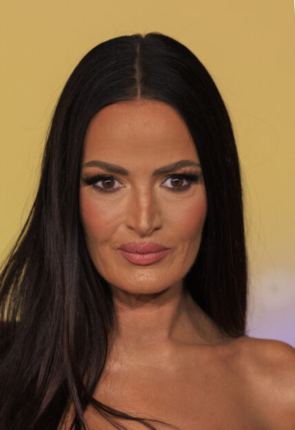 Lisa Barlow posing on the red carpet.