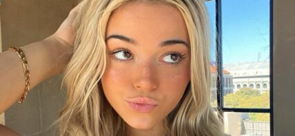 Olivia Dunne selfie