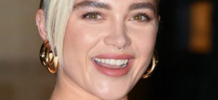 Florence Pugh close up