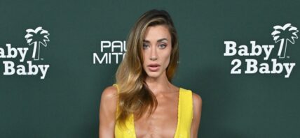 Jessica Serfaty on red carpet
