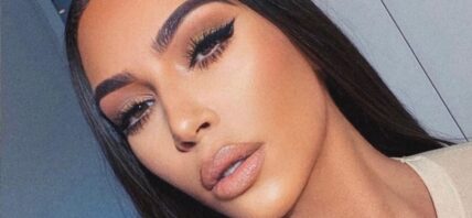 Kim Kardashian selfie