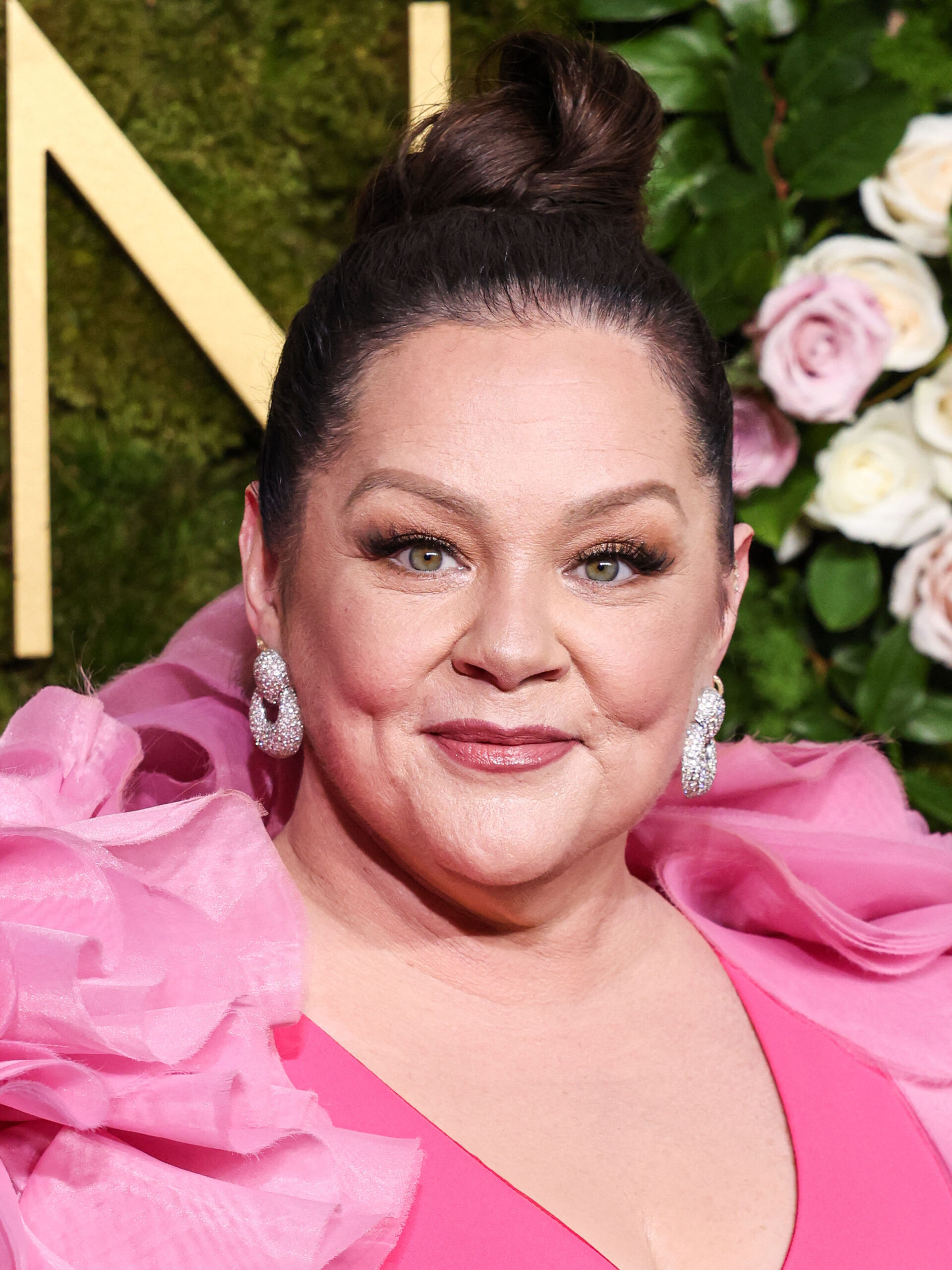 Melissa McCarthy Shocks Fans With Dramatic Weight Loss Reveal On 'SNL'