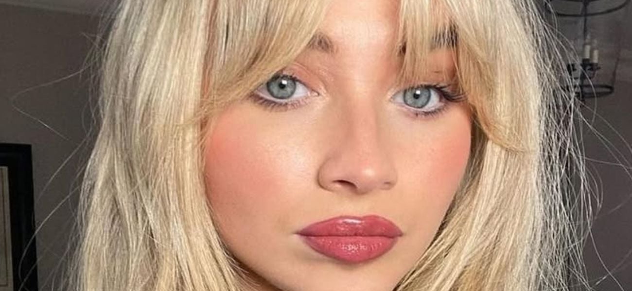 Sabrina Carpenter tira a roupa no vídeo selvagem de ‘House Tour’