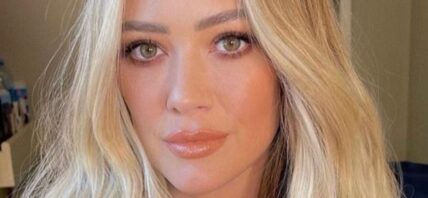 Hilary Duff close up