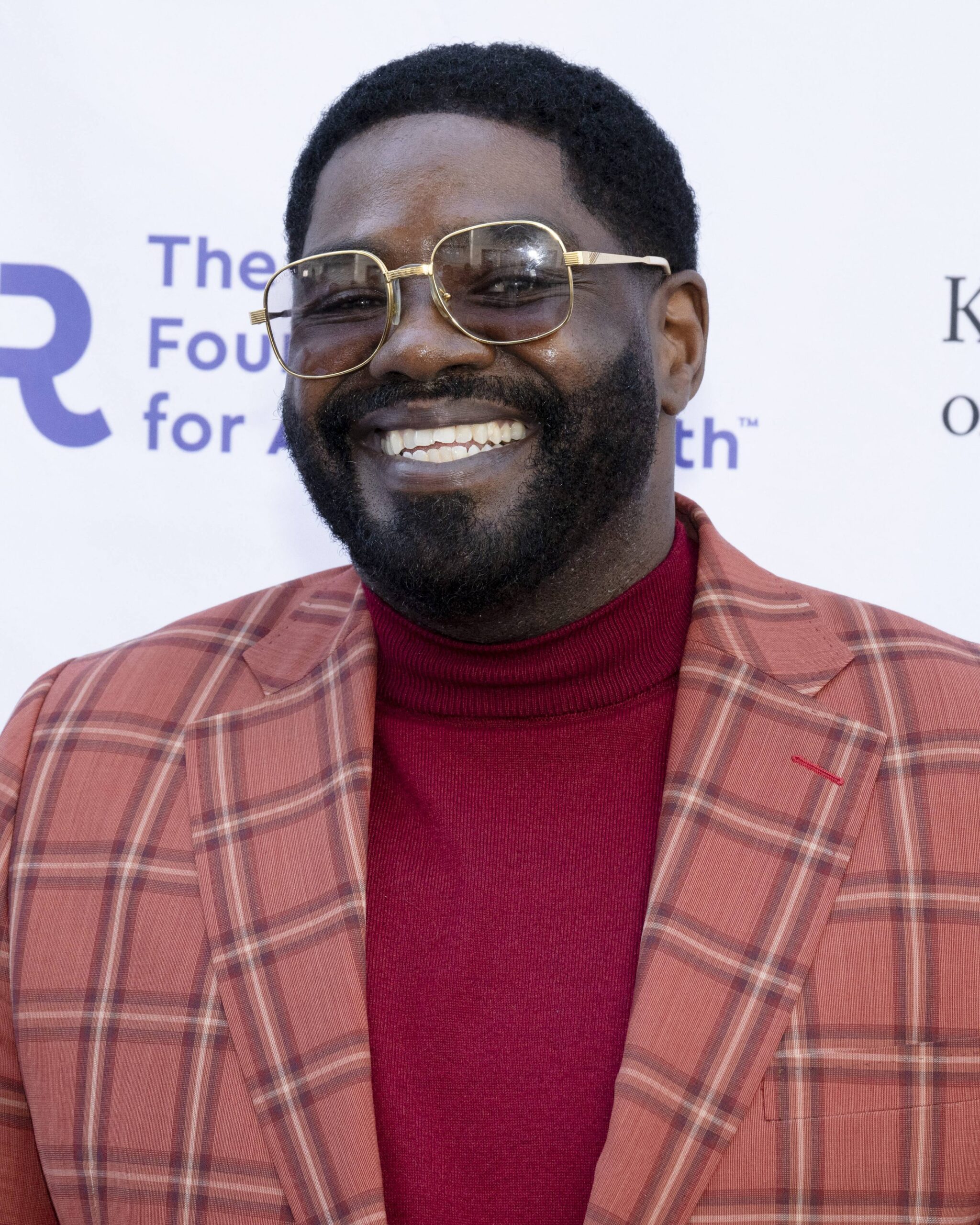 Ron Funches on the red carpet.