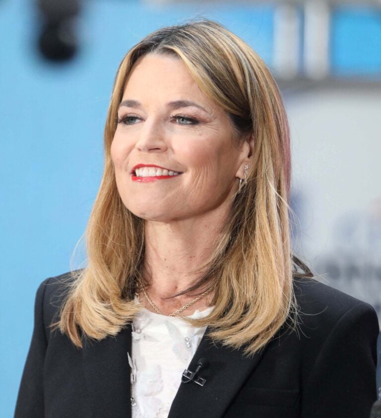 Savannah Guthrie with Blake Shelton On Today - May 2025