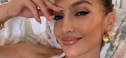 Jennifer Lopez selfie in bed