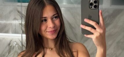 Sophie Rain mirror selfie