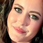 Jenelle Evans poses close up