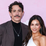 Jenna Dewan and Steve Kazee pose for photos