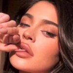 Kylie Jenner takes selfie