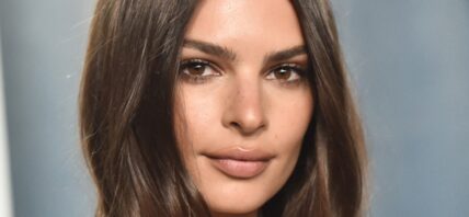 Emily Ratajkowski close up
