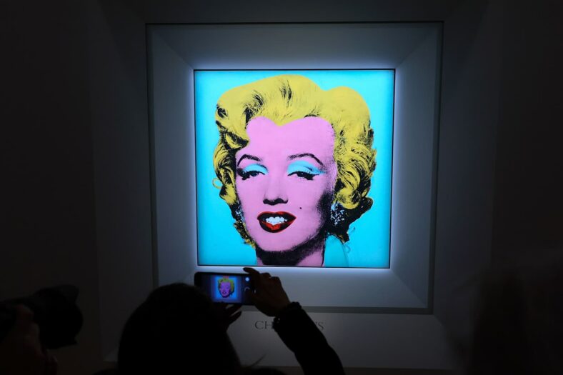 Shot Sage Blue Marilyn