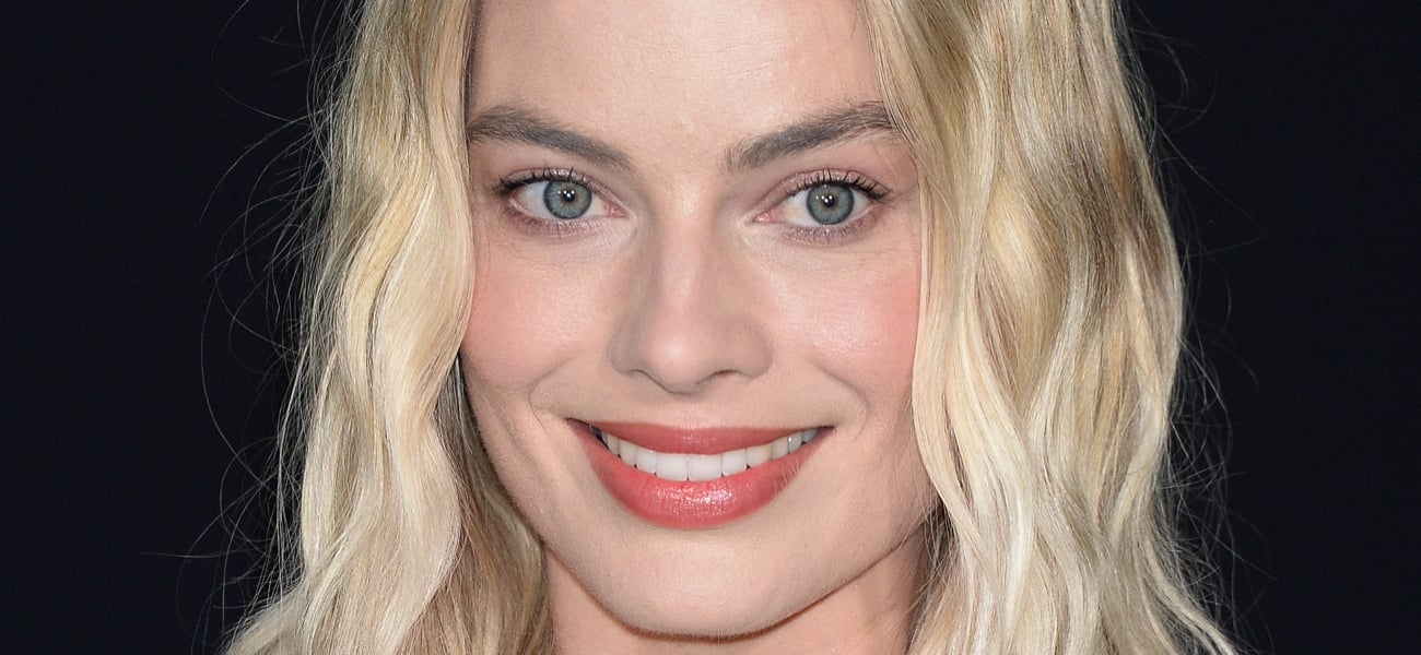 Margot Robbie Popping Out Of Her Plunging Slit Dress ‘Awesome’