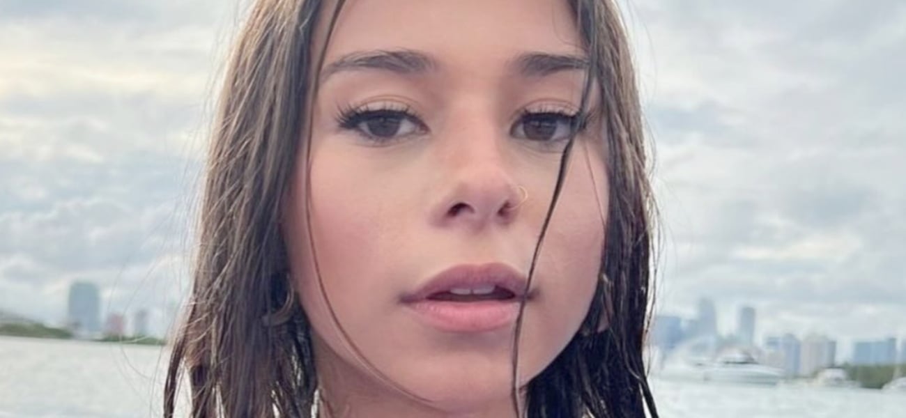 Sophie Rain em um vestido justo sem sutiã foi classificada como ’11’