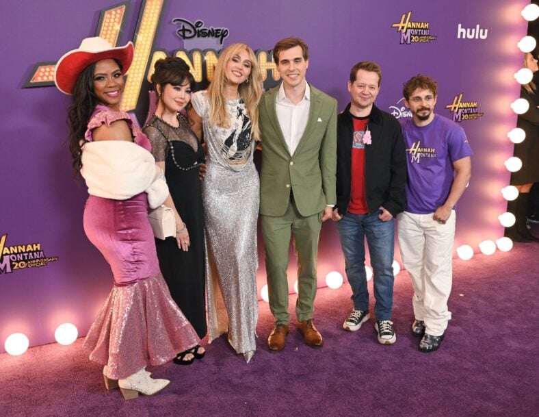 Cast of Hannah Montana.