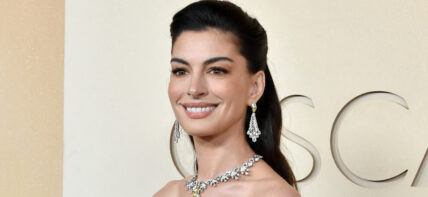 Anne Hathaway at the 98th Annual Academy Awards