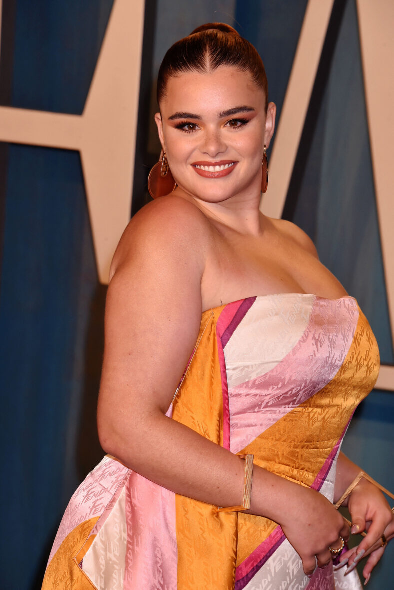 Barbie Ferreira at 2022 Vanity Fair Oscar Party Hosted By Radhika Jones - Arrivals