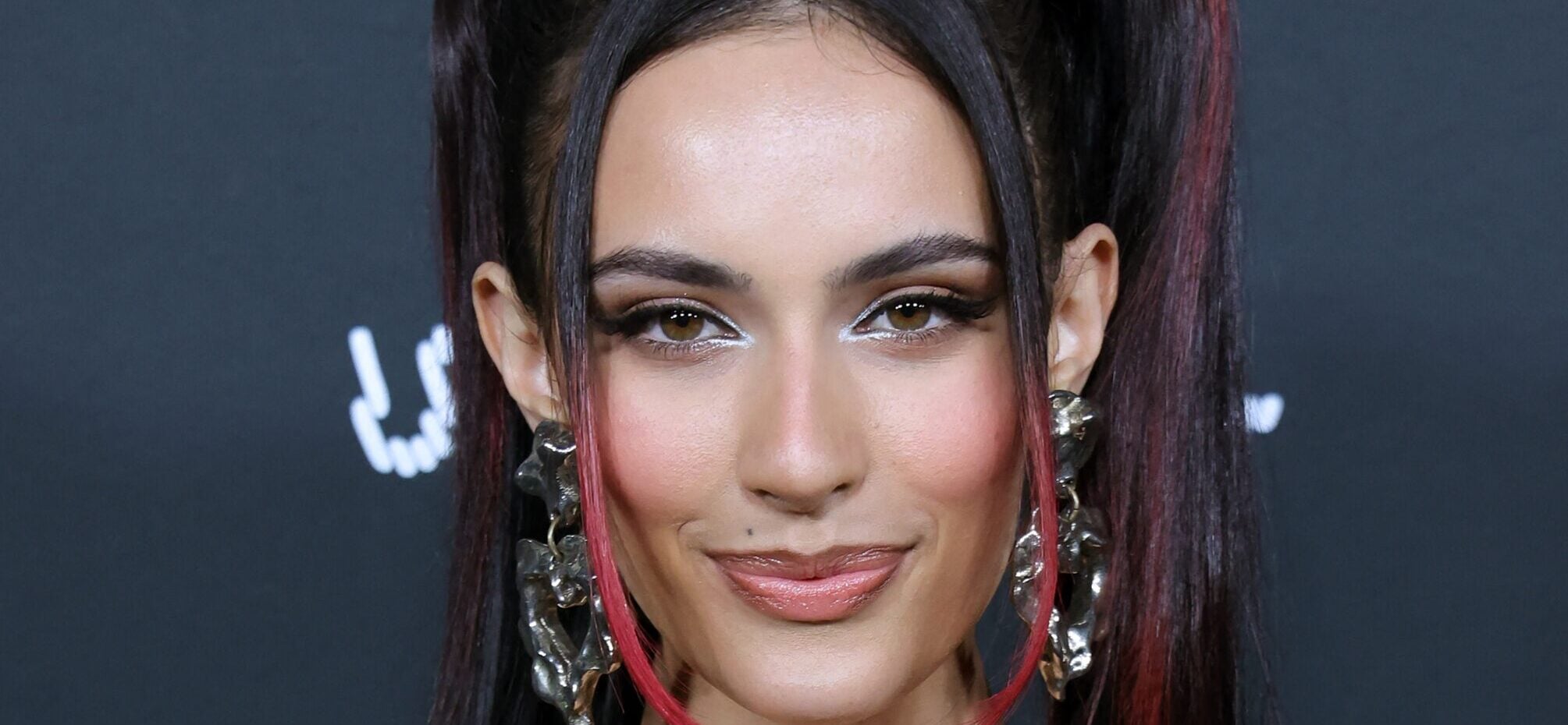 Kylie Cantrall’s Bra Look Gives ‘Bratz Doll’ Vibes