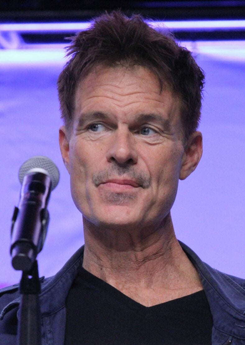 Patrick Muldoon joins guest panel with cast for Starship Troopers