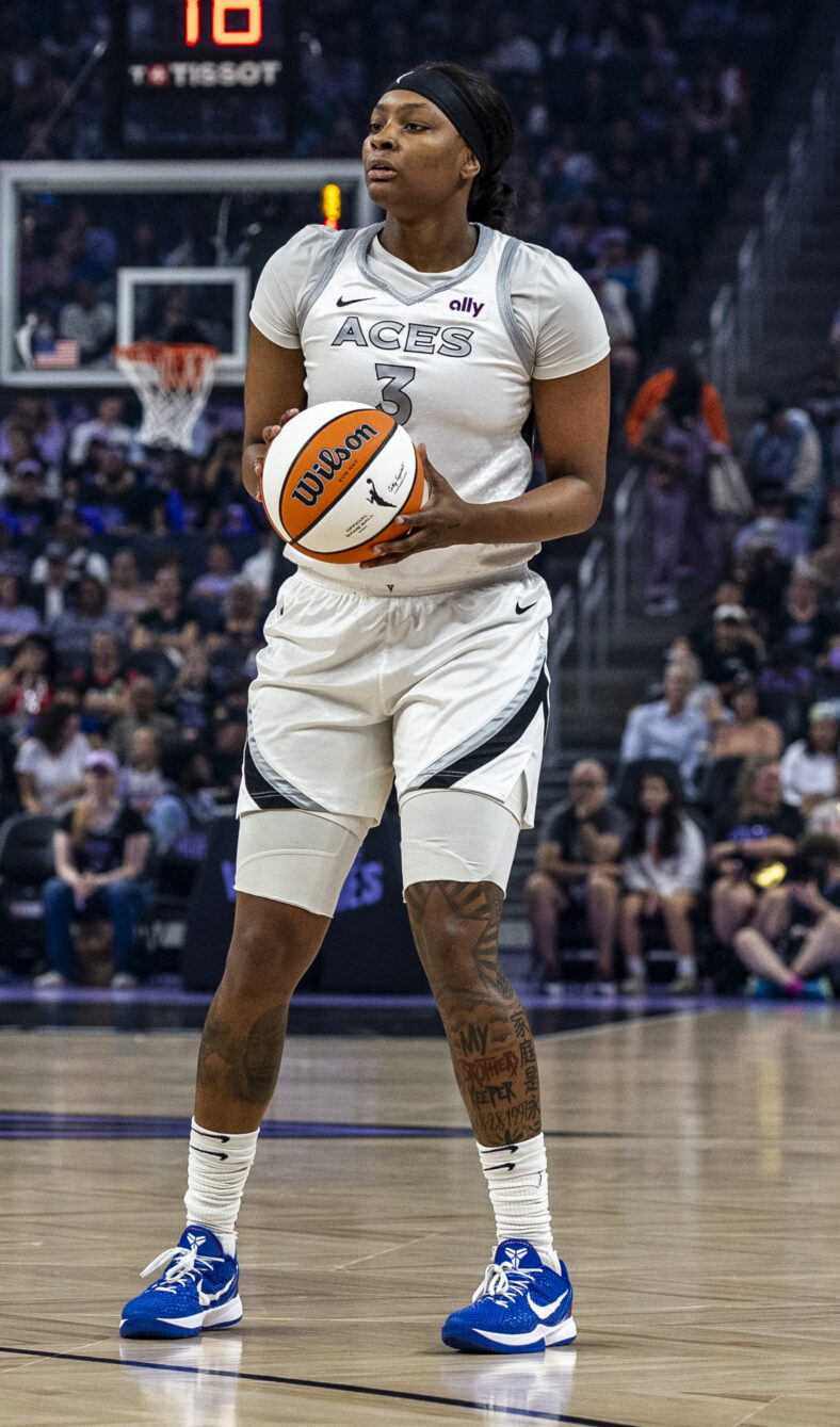 NaLyssa Smith