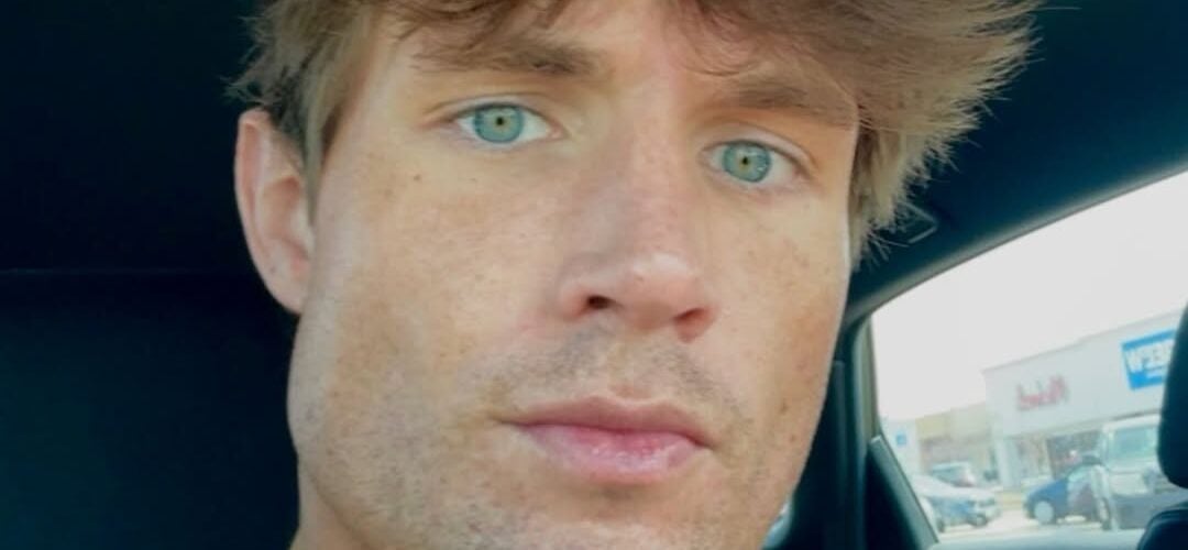 TikToker Drops Bombshell Claim NFL Player Wanted To ‘Smash’ TikToker Drops Bombshell Claim NFL Player Wanted To ‘Smash’