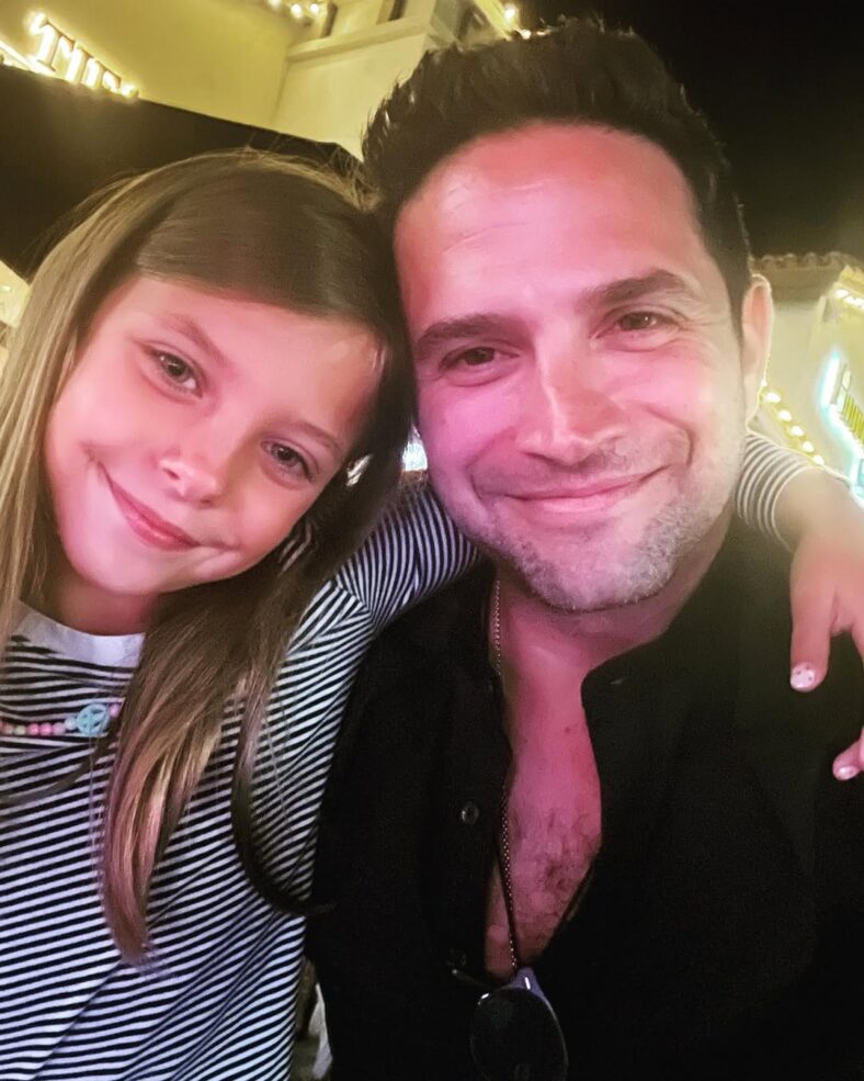 Brandon Barash and his daughter
