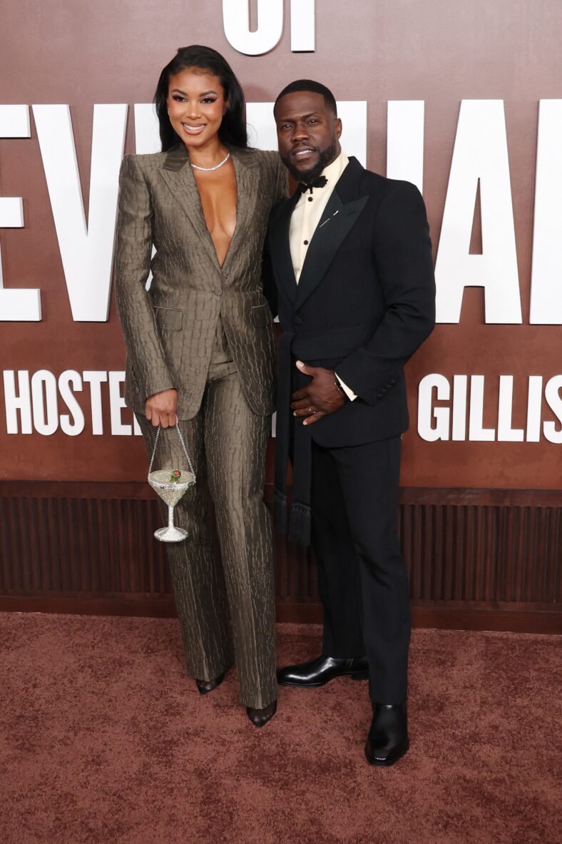 Eniko and Kevin Hart on the red carpet